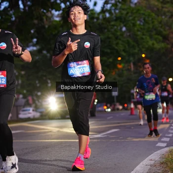 Runner Photo 3896480