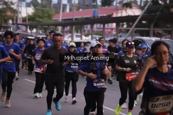 Runner Photo 3896493