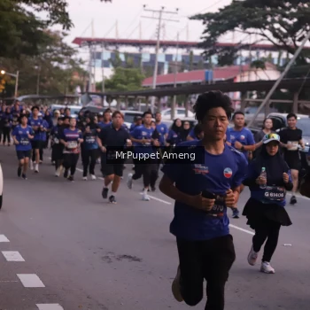 Runner Photo 3896495