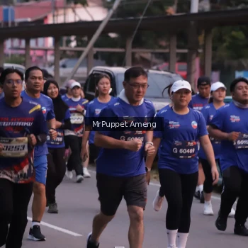 Runner Photo 3896496