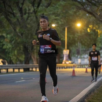 Runner Photo 3896499