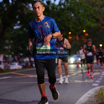 Runner Photo 3896506