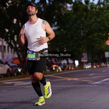 Runner Photo 3896525
