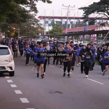 Runner Photo 3896526