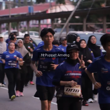 Runner Photo 3896528
