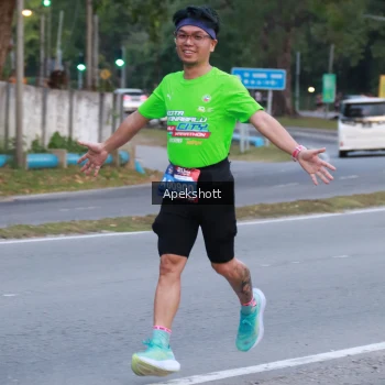 Runner Photo 3896533