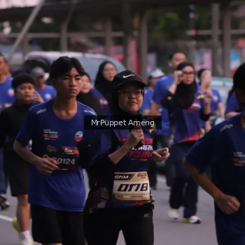 Runner Photo 3896534