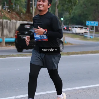 Runner Photo 3896569