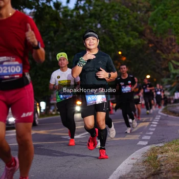 Runner Photo 3896570