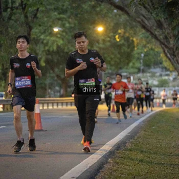 Runner Photo 3896587