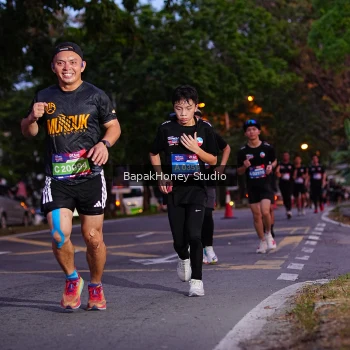 Runner Photo 3896625
