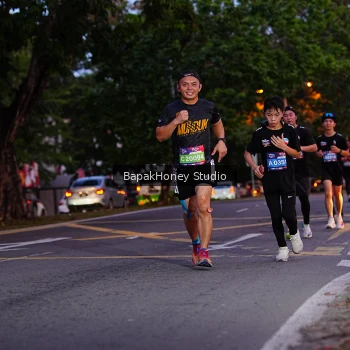 Runner Photo 3896634
