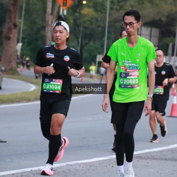 Runner Photo 3896654