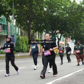 Runner Photo 3896657