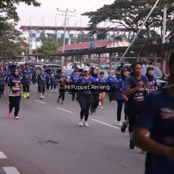 Runner Photo 3896667