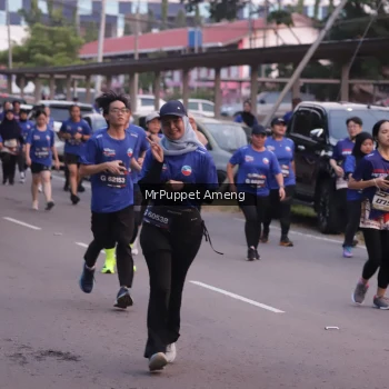 Runner Photo 3896686