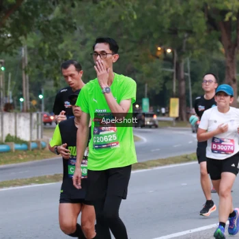 Runner Photo 3896692