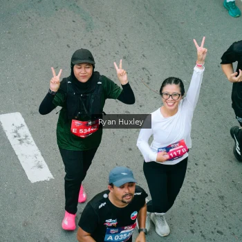 Runner Photo 3896711
