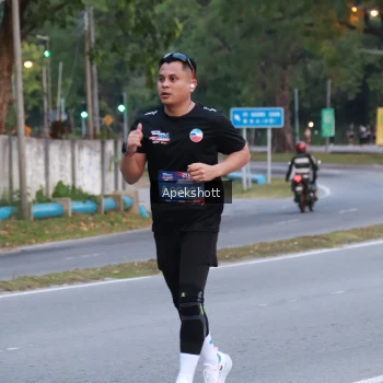 Runner Photo 3896724