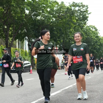 Runner Photo 3896730