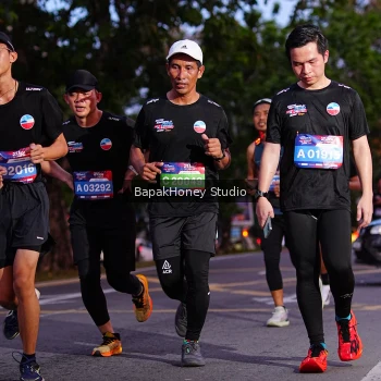 Runner Photo 3896737