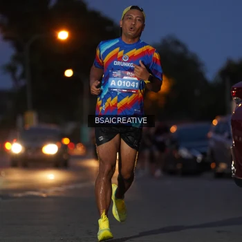 Runner Photo 3896765