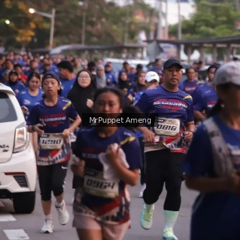 Runner Photo 3896773