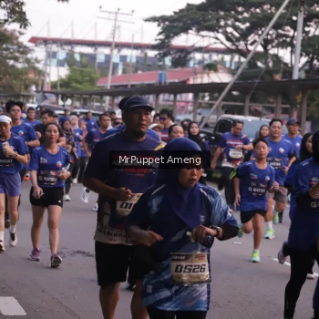 Runner Photo 3896822