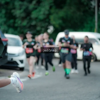 Runner Photo 3896829