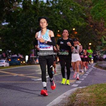 Runner Photo 3896844