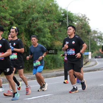 Runner Photo 3896851