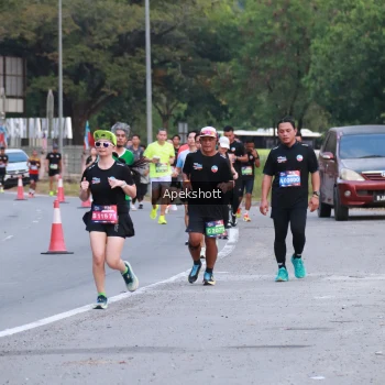 Runner Photo 3896858