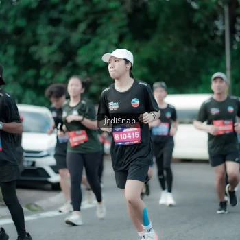 Runner Photo 3896884