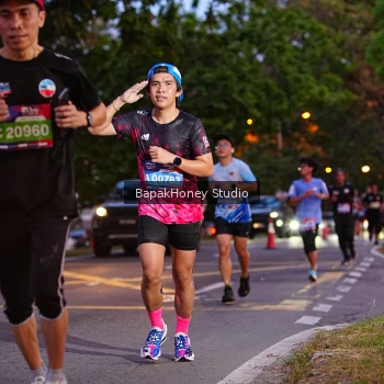 Runner Photo 3896885