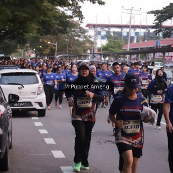 Runner Photo 3896887