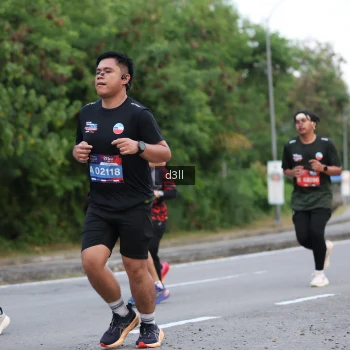 Runner Photo 3896919
