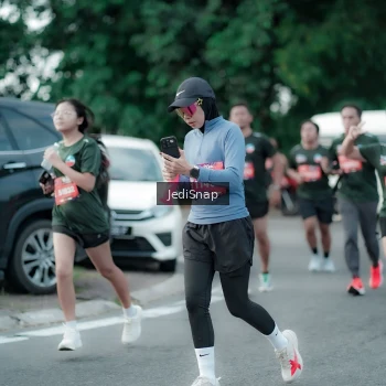 Runner Photo 3896952