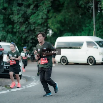 Runner Photo 3897006