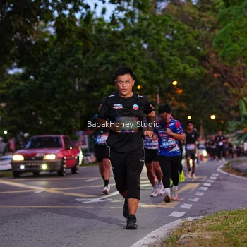 Runner Photo 3897017