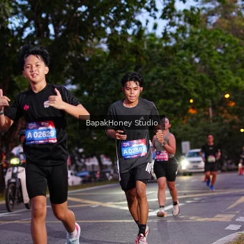 Runner Photo 3897022