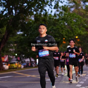 Runner Photo 3897081