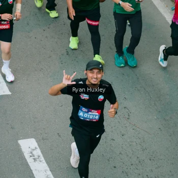 Runner Photo 3897088