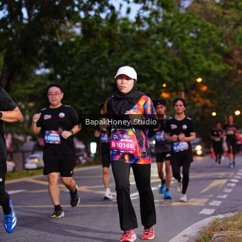 Runner Photo 3897104