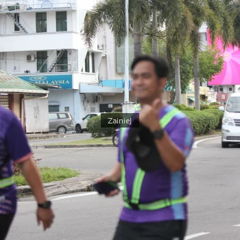 Runner Photo 3897109