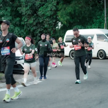 Runner Photo 3897151