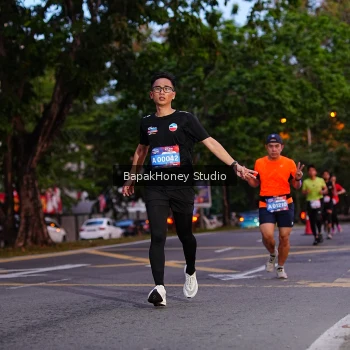 Runner Photo 3897177
