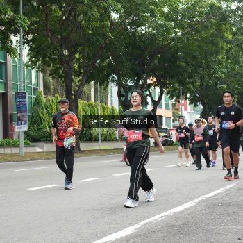 Runner Photo 3897181