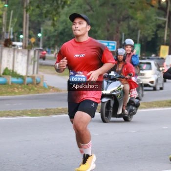 Runner Photo 3897294