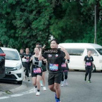 Runner Photo 3897303