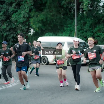 Runner Photo 3897305